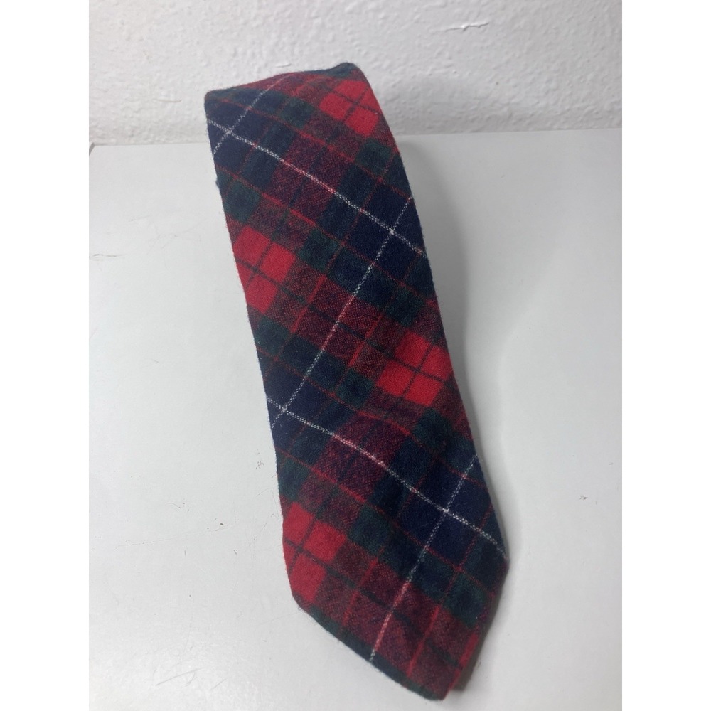 VTG Pendleton 100% Wool Tartan Plaid Necktie Red Green Classic Prep Academia